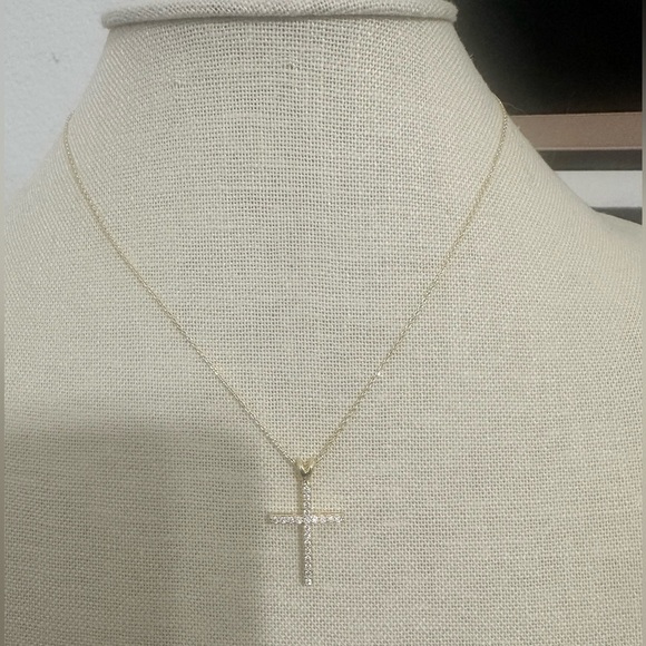 Dainty Gold Tone CZ Cross Necklace – Adjustable 16–18” - Picture 4 of 11